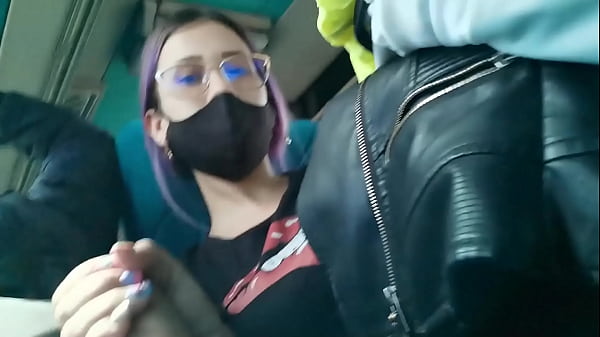 Sexy Latina gives her boyfriend a super blowjob on a public bus traveling between Bogota and Medellin - Bucarasex